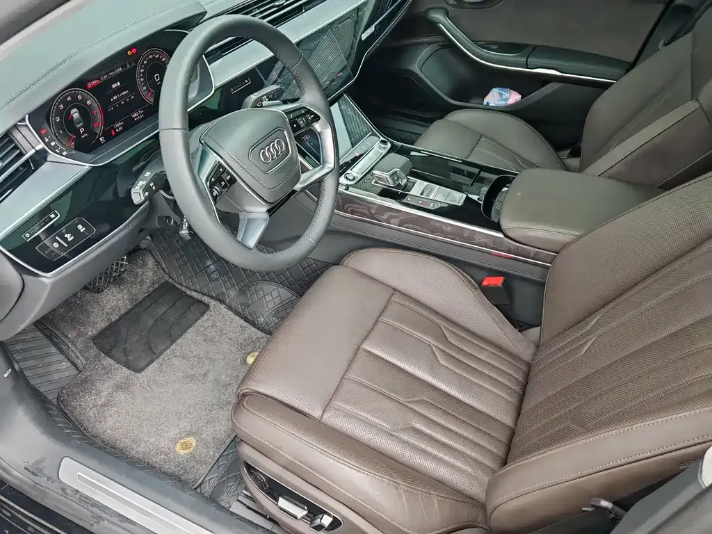 Audi A8 2026 из CN, фото 2
