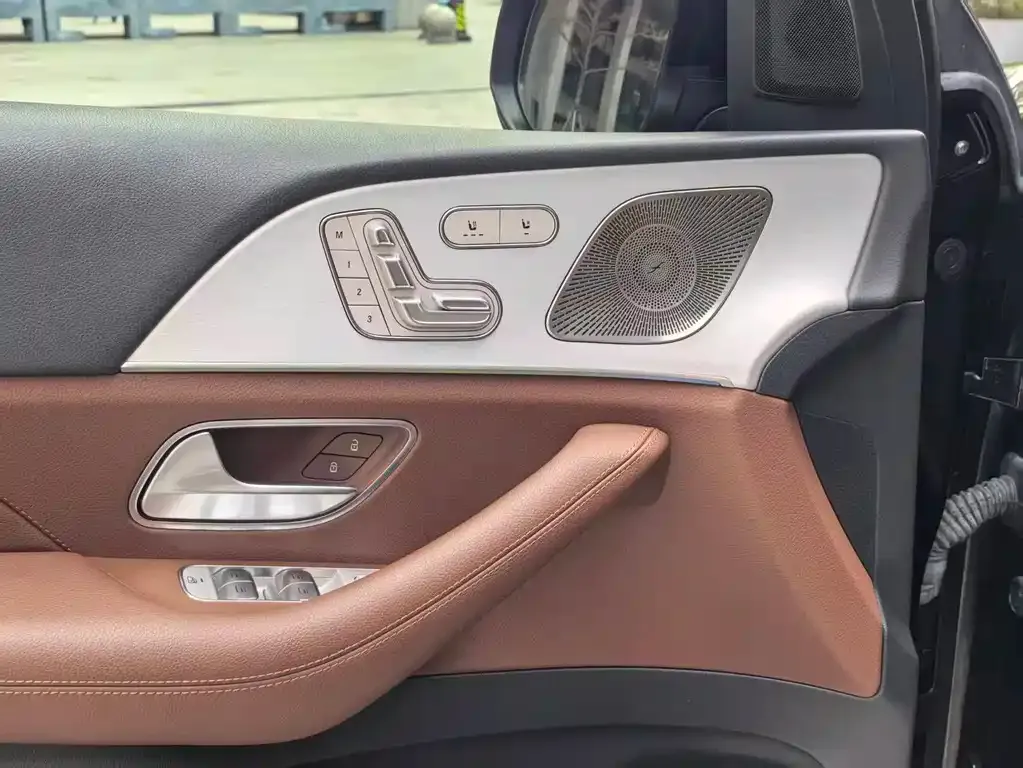 Mercedes-Benz GLS 2024 из CN, фото 2