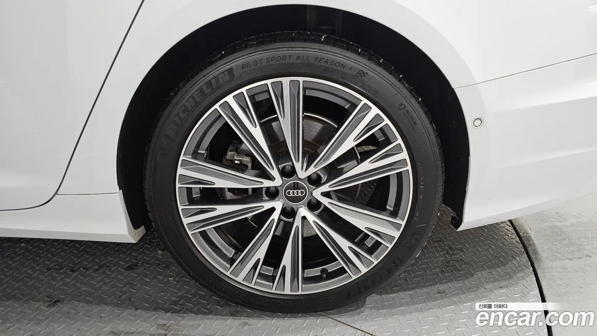 Audi A6 2023 из KR, фото 9
