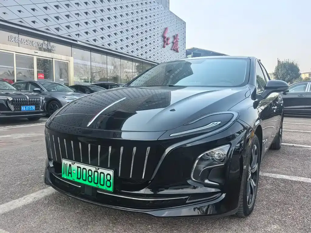 Hongqi E-QM5 2023 из CN, фото 1