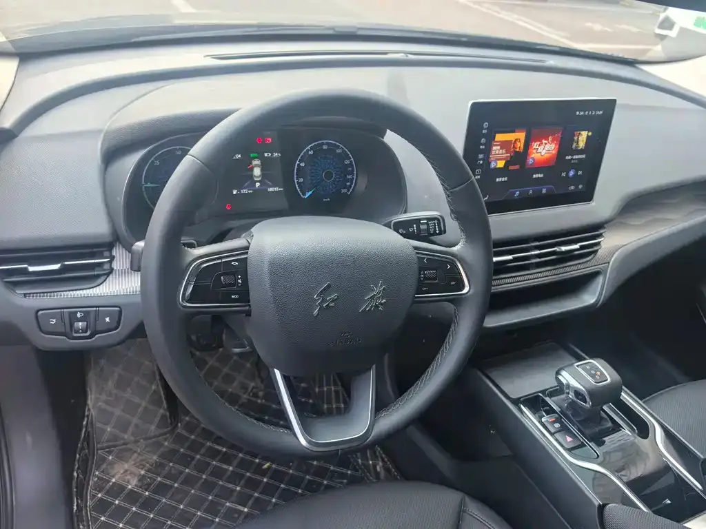 Hongqi E-QM5 2023 из CN, фото 2