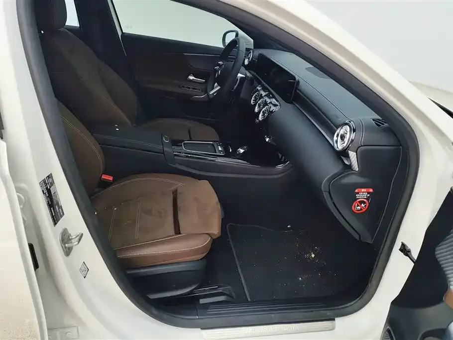 Mercedes-Benz A-Class 2025 из CN, фото 4