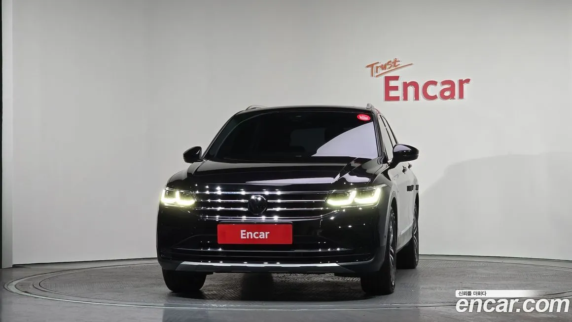 Volkswagen Tiguan — фото 2