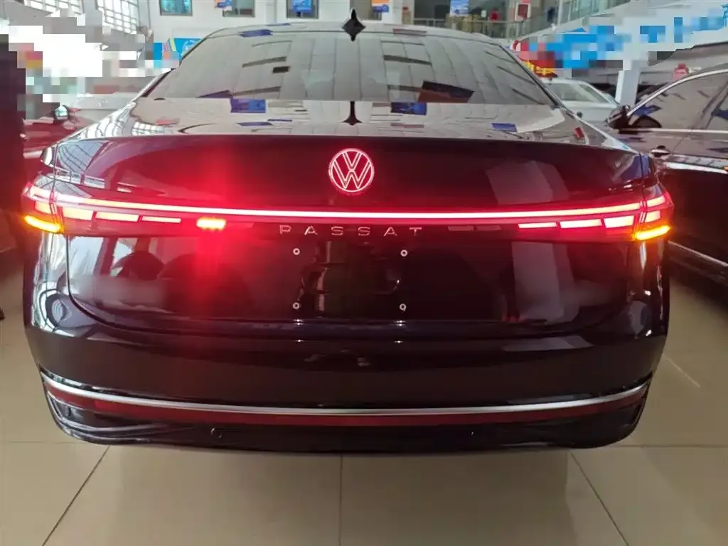 Volkswagen Passat 2025 из CN, фото 3