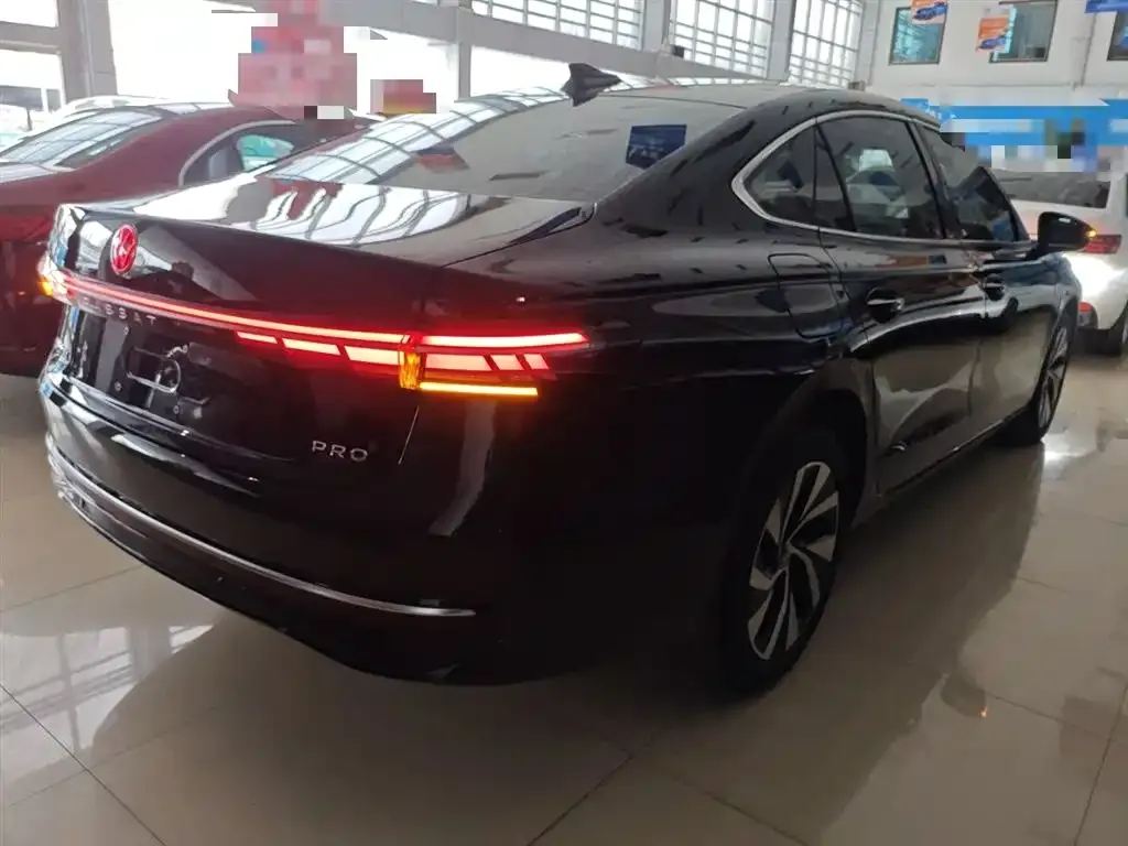 Volkswagen Passat 2025 из CN, фото 2