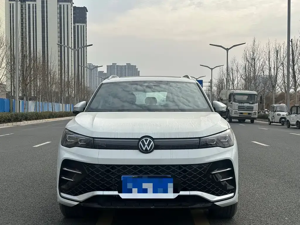 Volkswagen Tiguan L 2026 из CN, фото 4