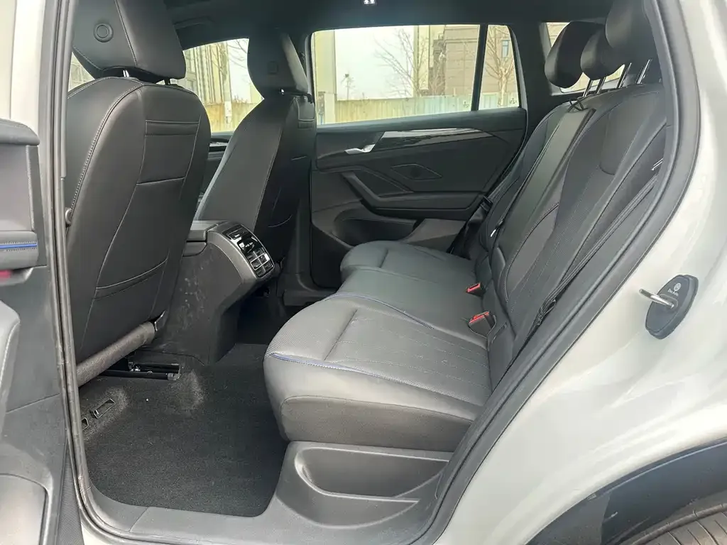 Volkswagen Tiguan L 2026 из CN, фото 7