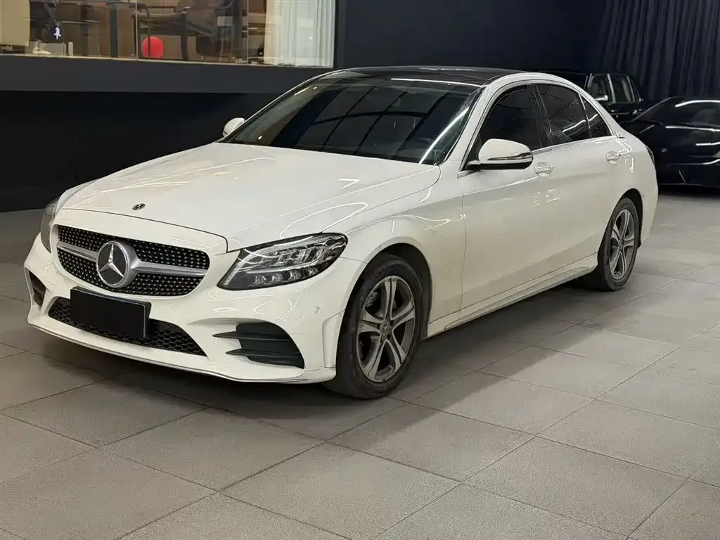 Mercedes-Benz C-Class 2022 из CN, фото 2