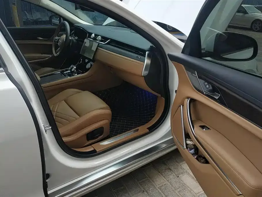 Jaguar XFL 2023 из CN, фото 2