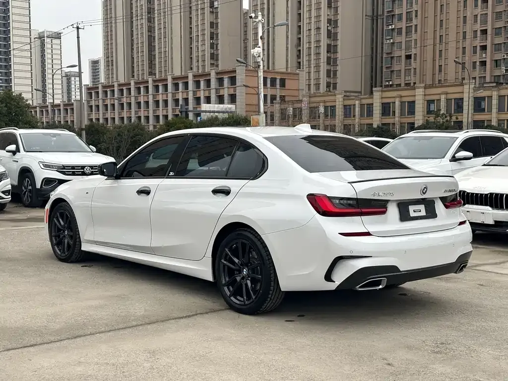 BMW 3 Series — фото 10