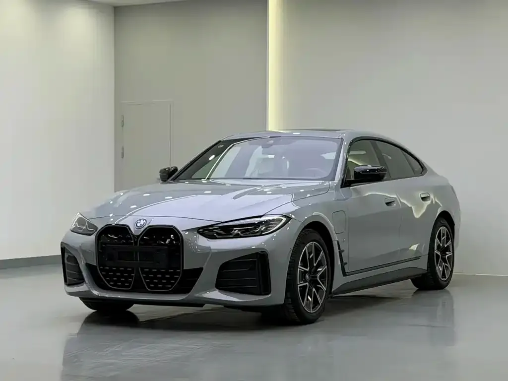 BMW i4 2026 из CN, фото 1
