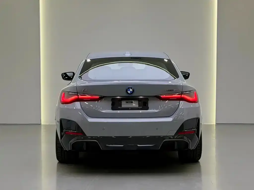 BMW i4 2026 из CN, фото 6