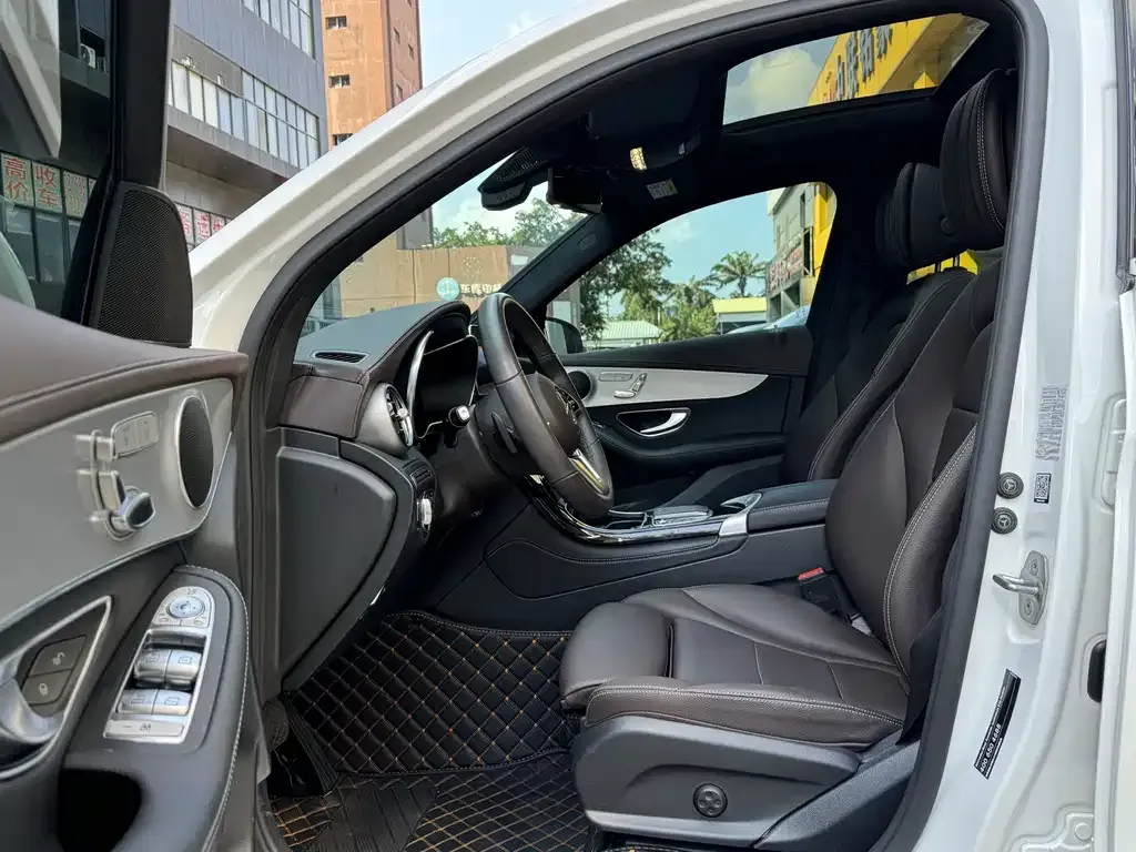 Mercedes-Benz GLC 2022 из CN, фото 3