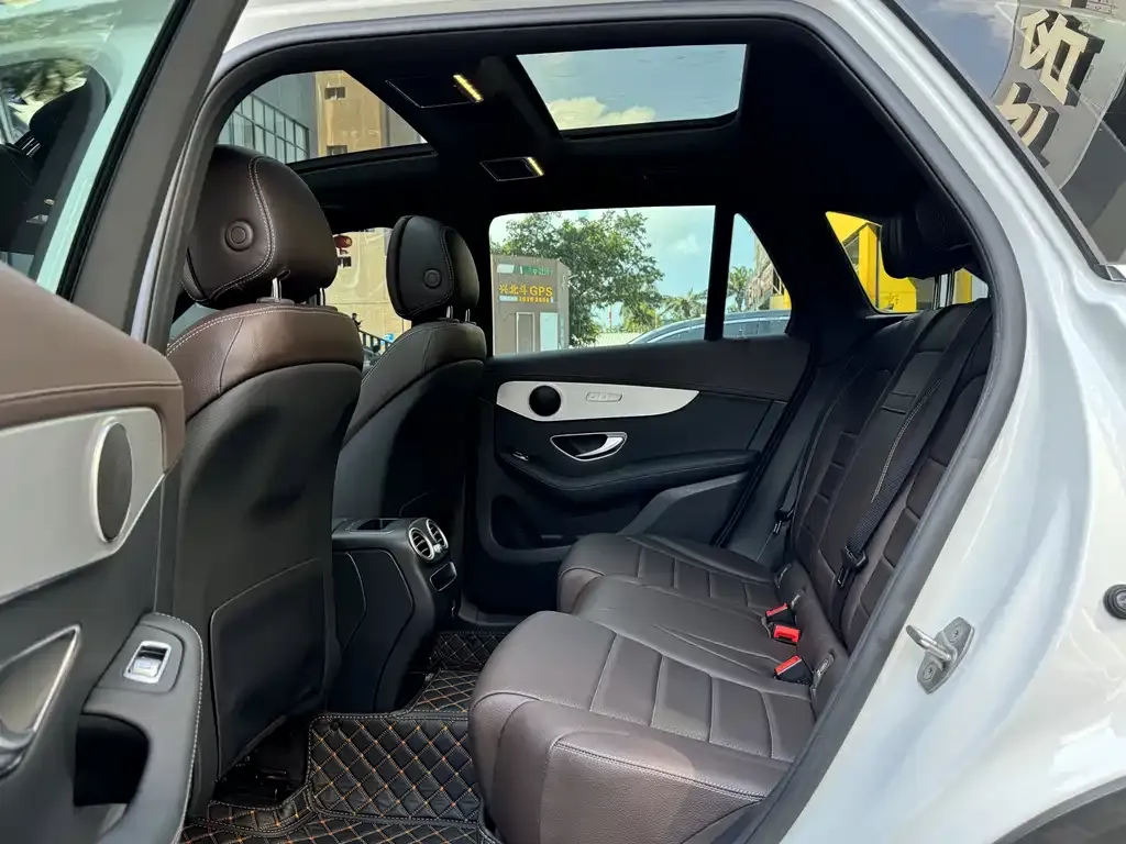 Mercedes-Benz GLC 2022 из CN, фото 2