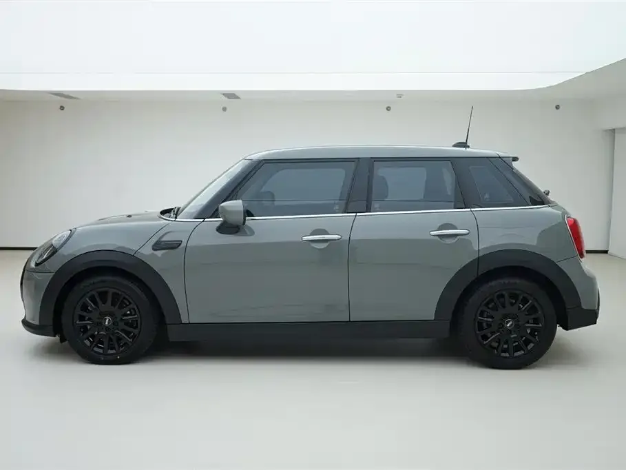 MINI Cooper (3-door) 2022 из CN, фото 3