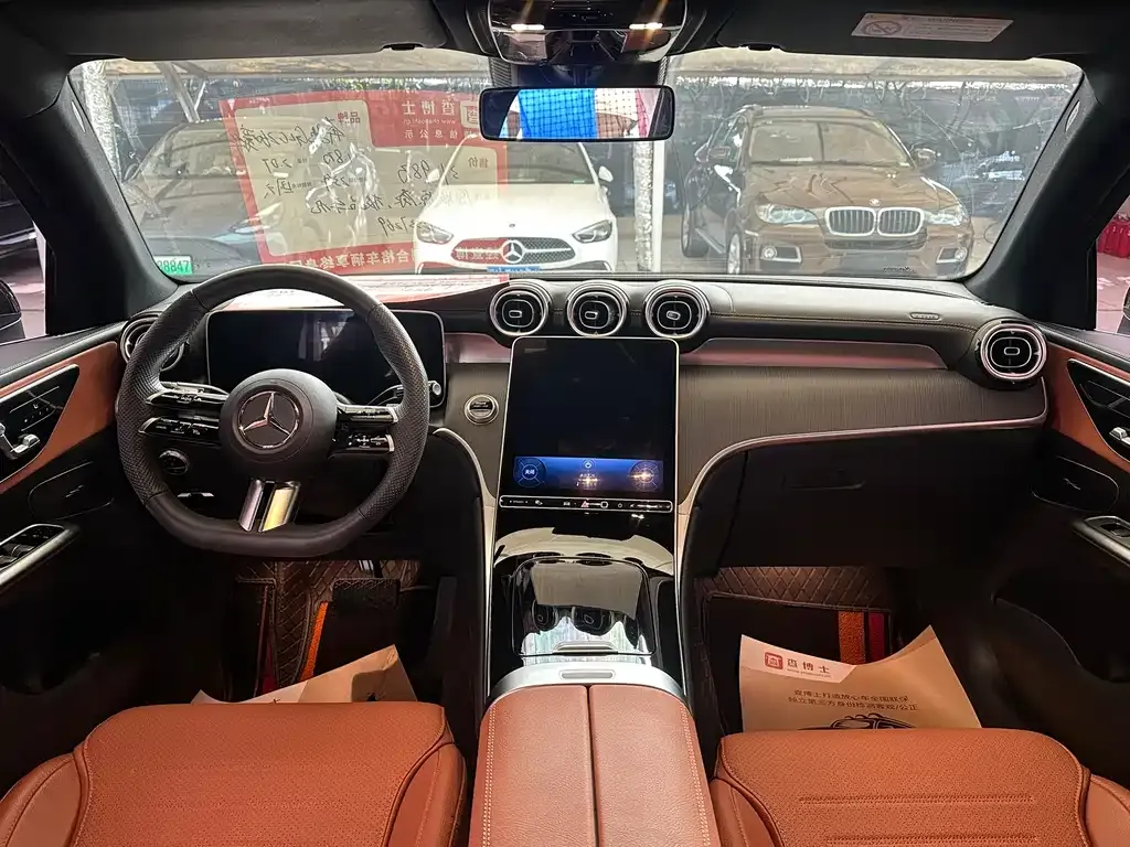 Mercedes-Benz GLC 2023 из CN, фото 3