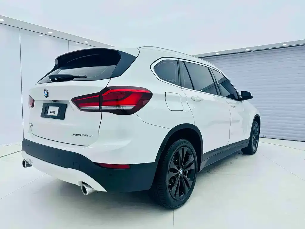 BMW X1 2021 из CN, фото 7