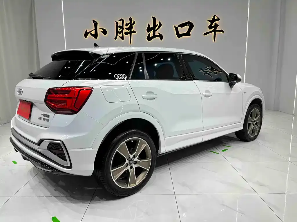 Audi Q2L 2022 из CN, фото 5