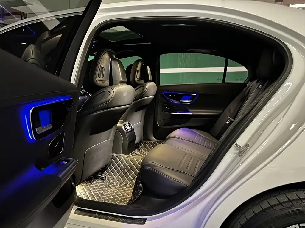 Mercedes-Benz C-Class 2024 из CN, фото 10