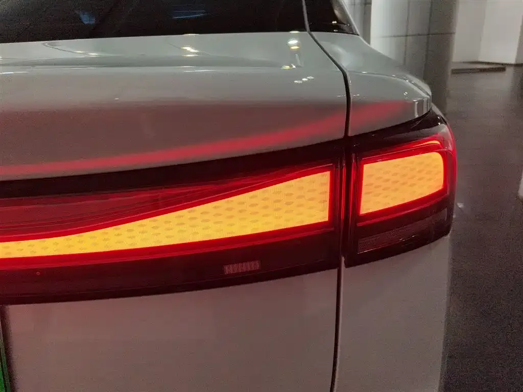 Volkswagen ID.7 VIZZION 2024 из CN, фото 5