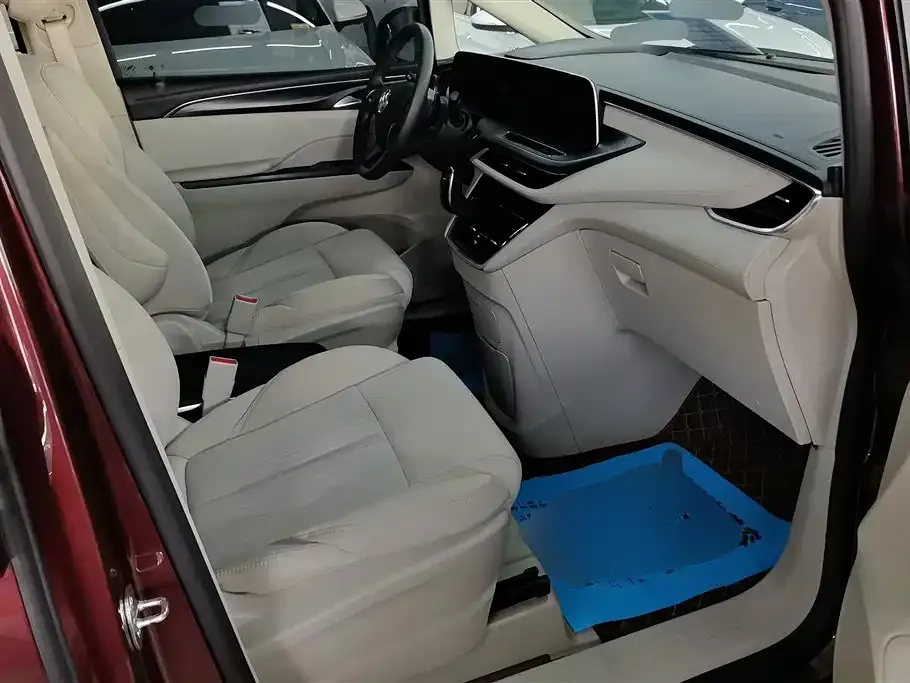 Buick GL8 2022 из CN, фото 7