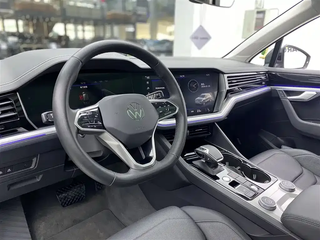 Volkswagen Touareg 2022 из CN, фото 8