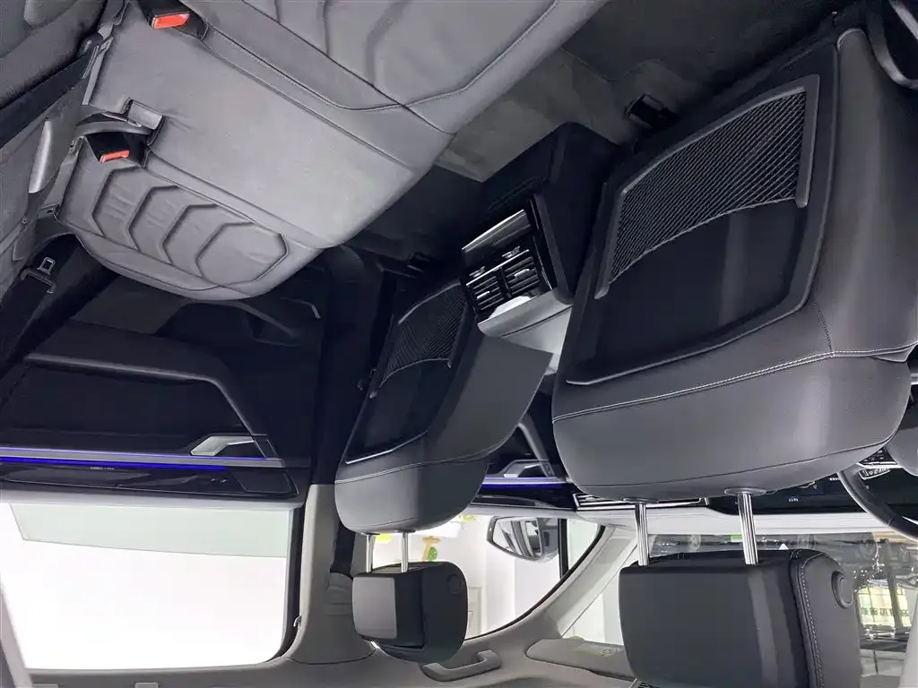 Volkswagen Touareg 2022 из CN, фото 5