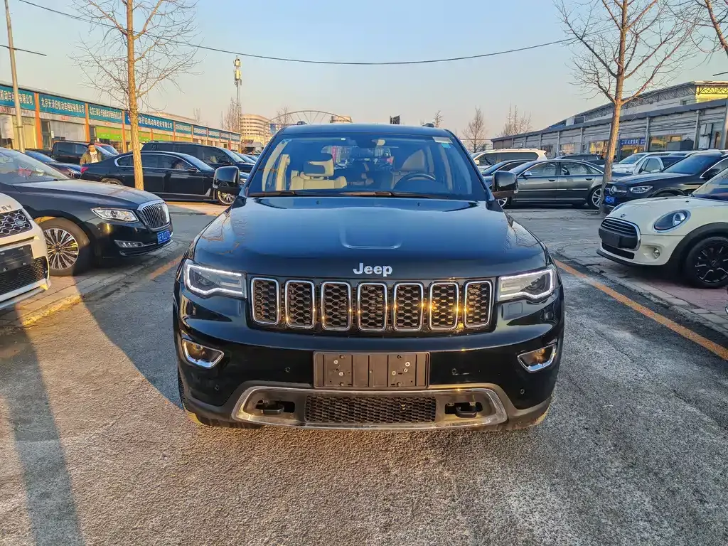 Jeep Grand Cherokee (Import) 2021 из CN, фото 8