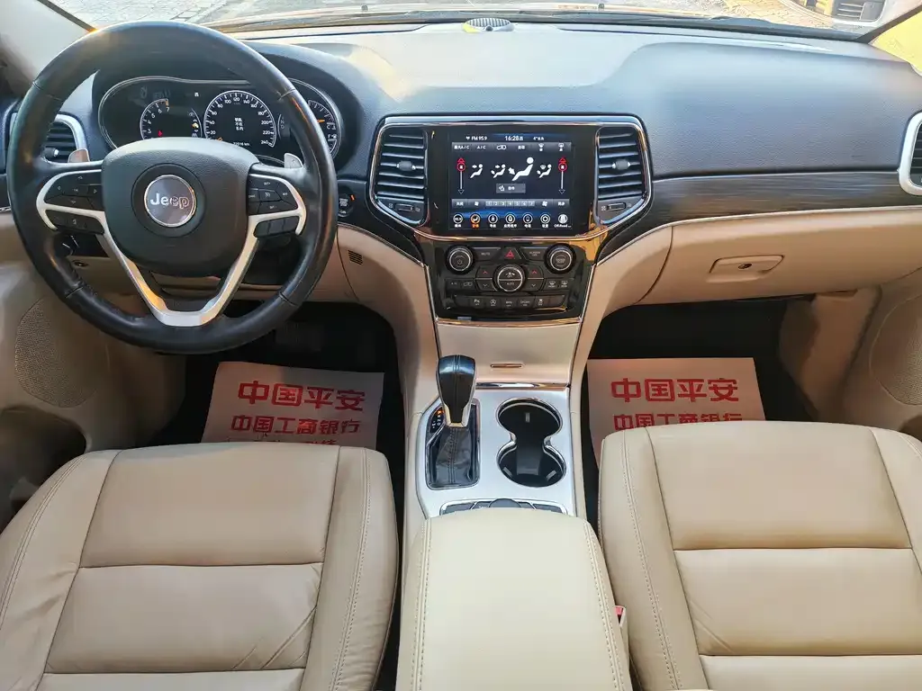 Jeep Grand Cherokee (Import) 2021 из CN, фото 9