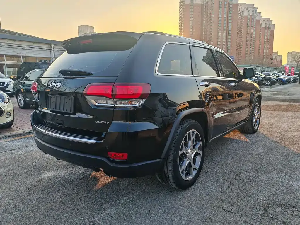 Jeep Grand Cherokee (Import) 2021 из CN, фото 5
