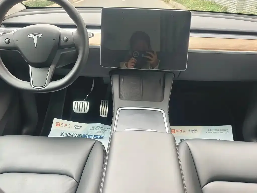 Tesla Model Y 2022 из CN, фото 2