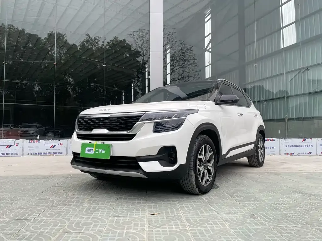 Kia KX3 2023 из CN, фото 1