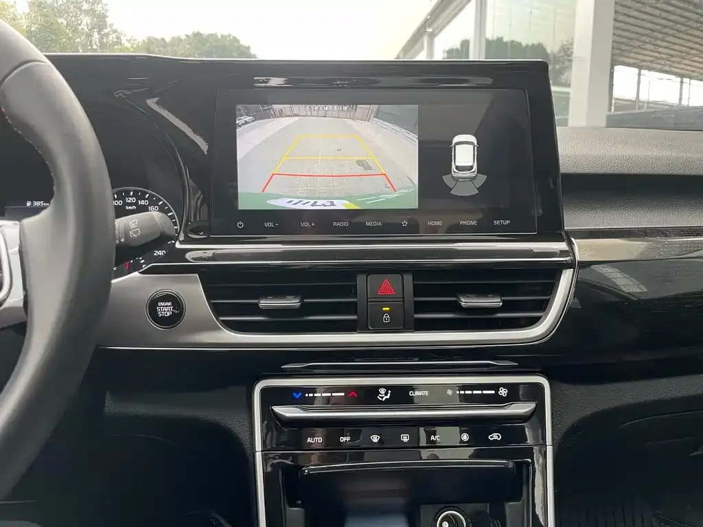 Kia KX3 2023 из CN, фото 4
