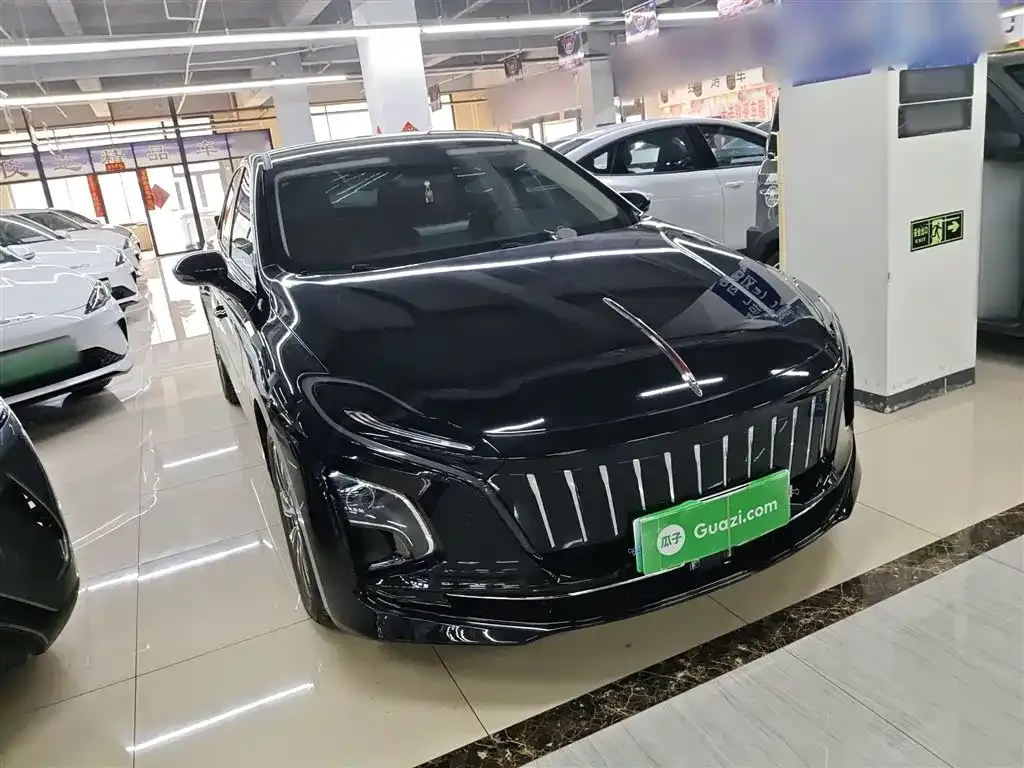 Hongqi E-QM5 2025 из CN, фото 5