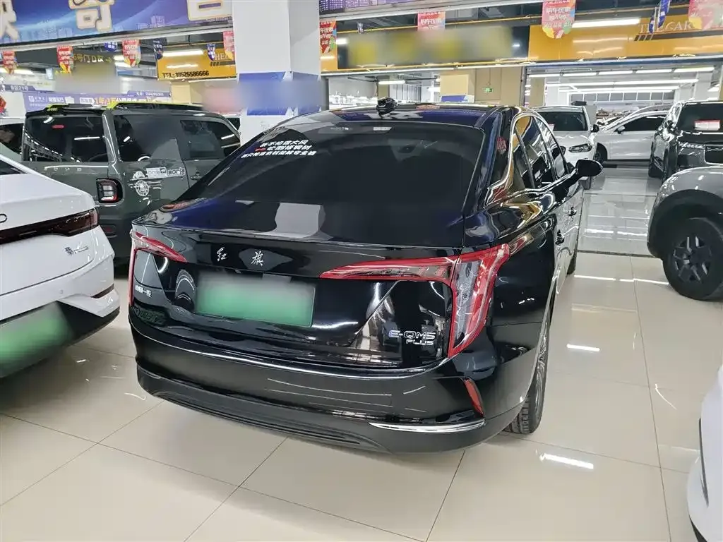 Hongqi E-QM5 2025 из CN, фото 7