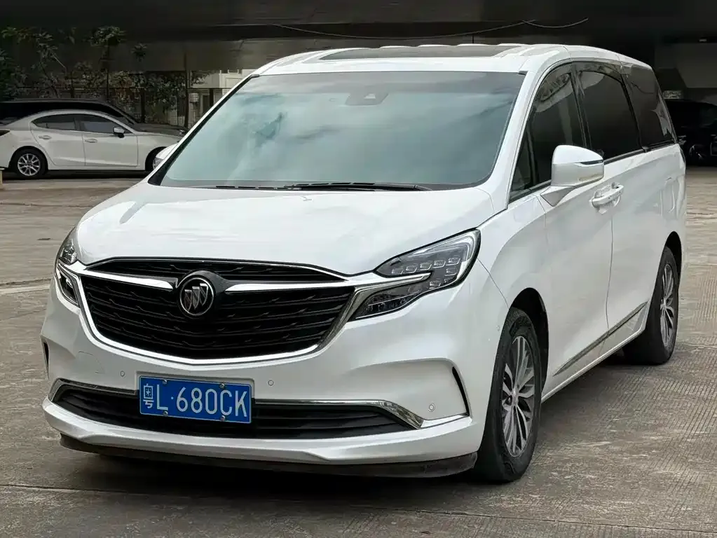 Buick GL8 2022 из CN, фото 1