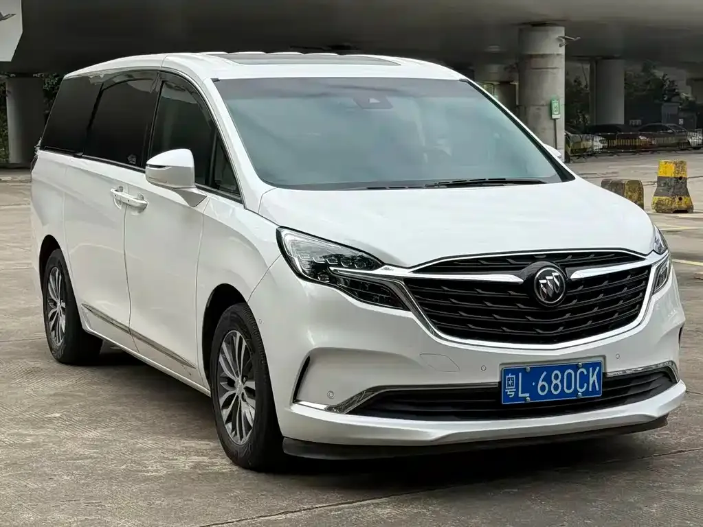 Buick GL8 2022 из CN, фото 10