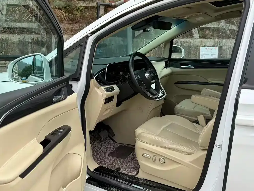 Buick GL8 2022 из CN, фото 5
