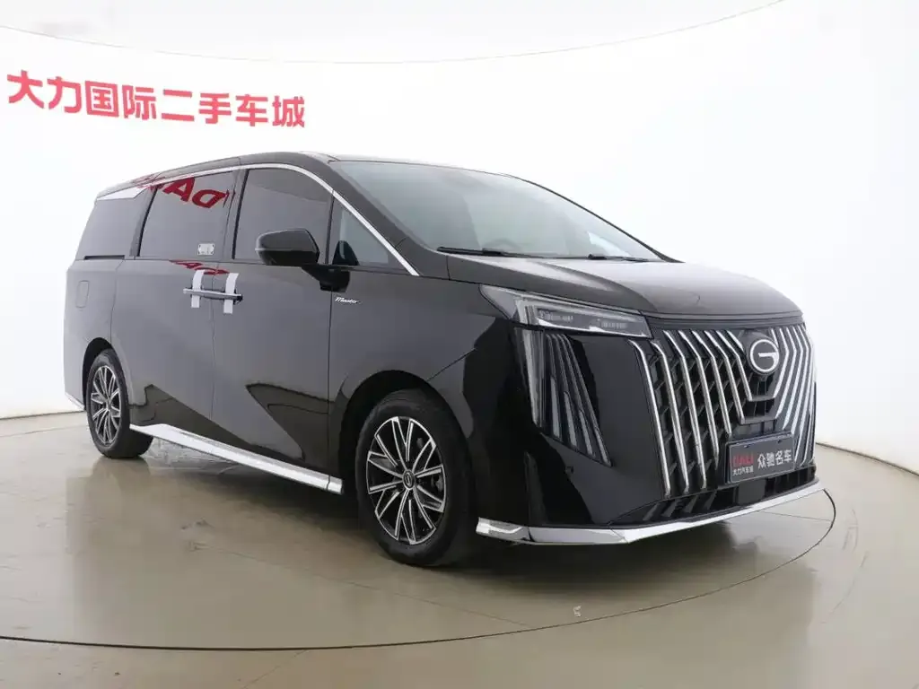 GAC Motor Trumpchi M8 — фото 8