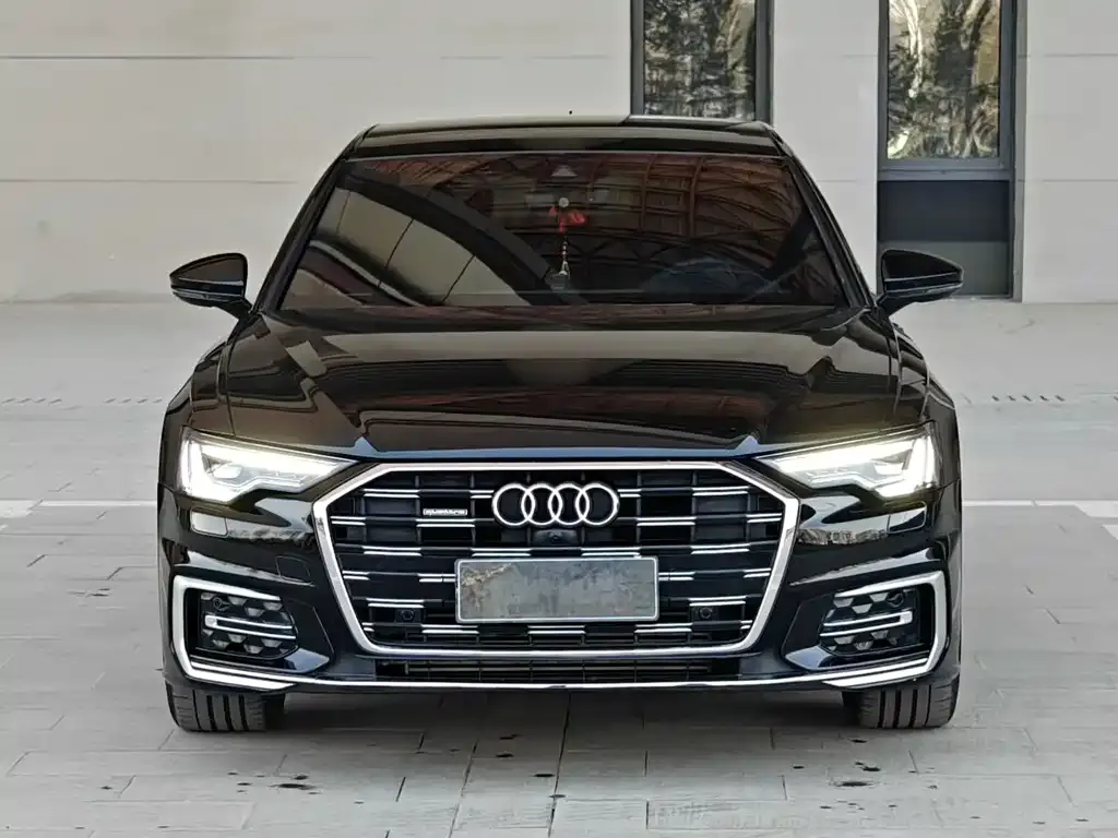 Audi A6L 2023 из CN, фото 3