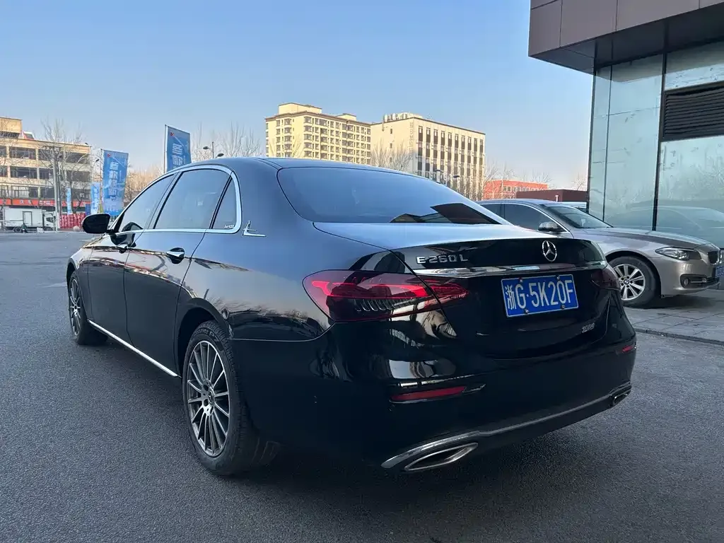 Mercedes-Benz E-Class 2024 из CN, фото 4