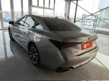Toyota Avalon 2023 из CN, фото 3