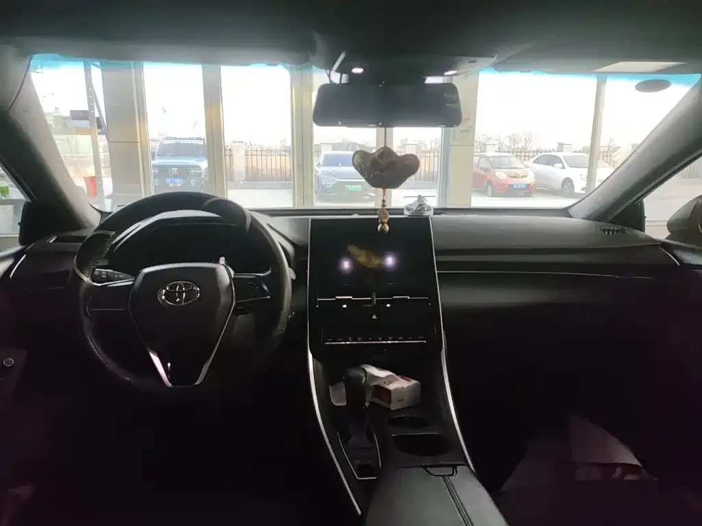 Toyota Avalon 2023 из CN, фото 6