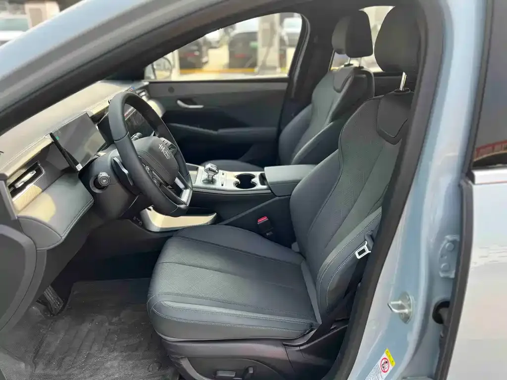 BYD Qin PLUS 2025 из CN, фото 3