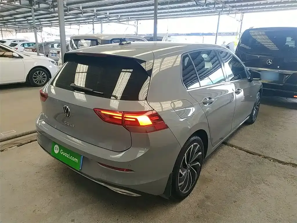 Volkswagen Golf 2021 из CN, фото 3