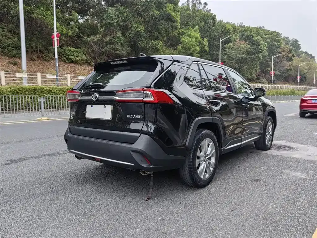 Toyota Wildlander 2022 из CN, фото 5