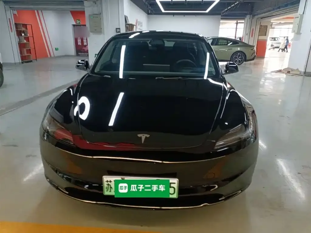 Tesla Model 3 2023 из CN, фото 5