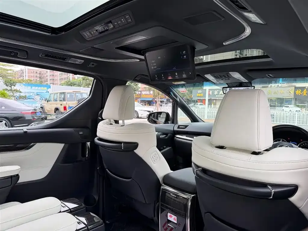 Lexus LM 2021 из CN, фото 9
