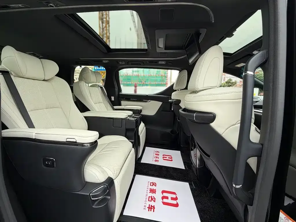Lexus LM 2021 из CN, фото 4