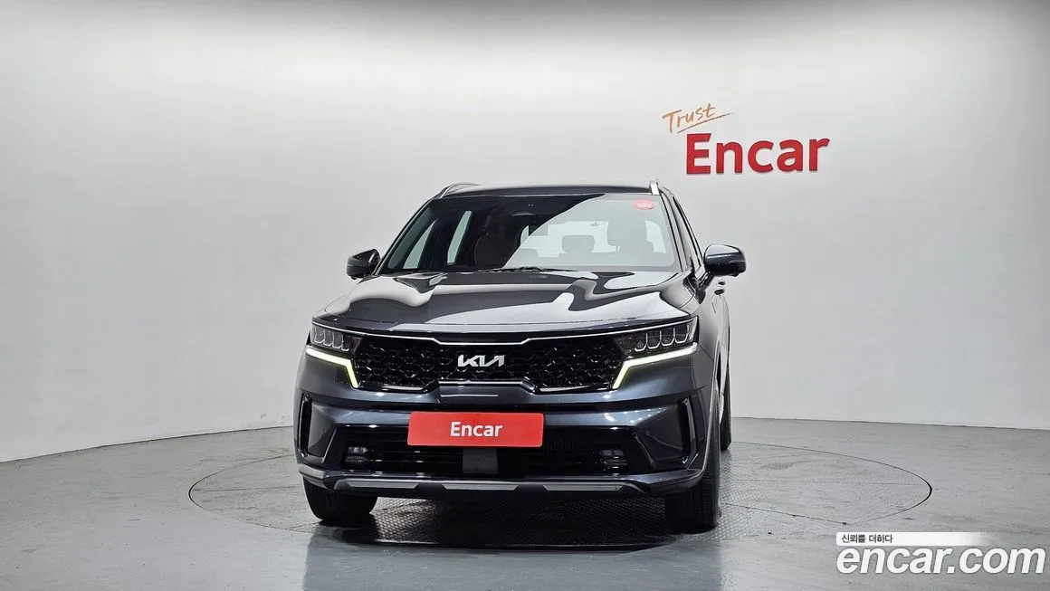 Kia Sorento 2023 из KR, фото 2